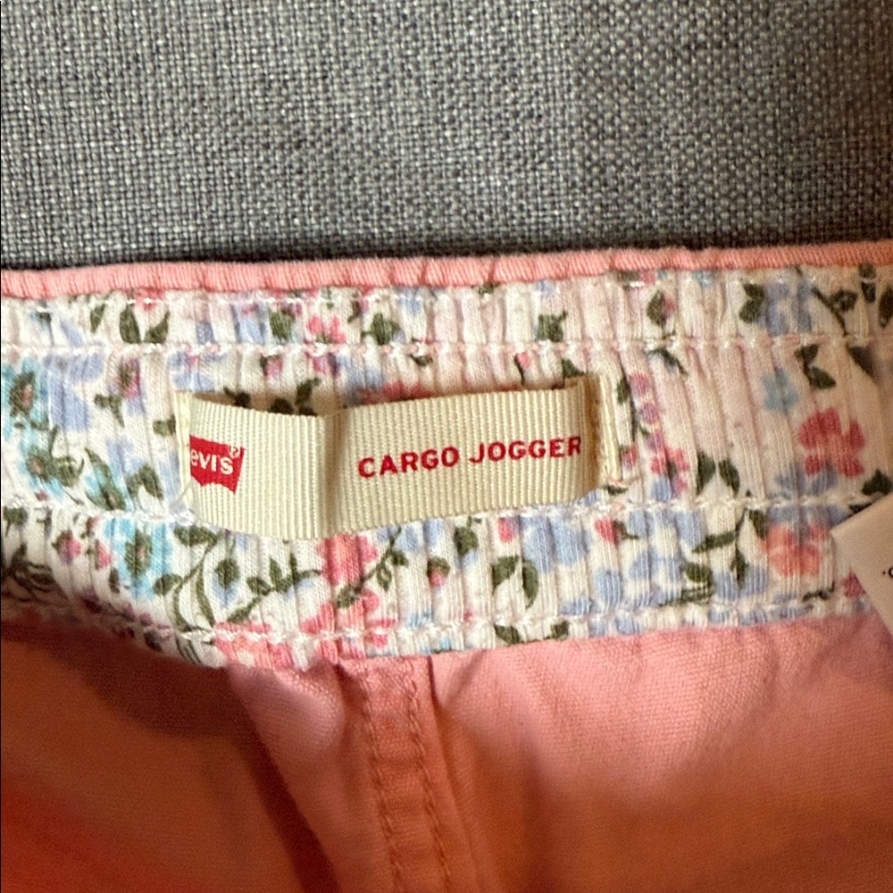 Levi's Pants Cargo Jogger Blush Pink Pants Girls Size 12 - Picture 3 of 7